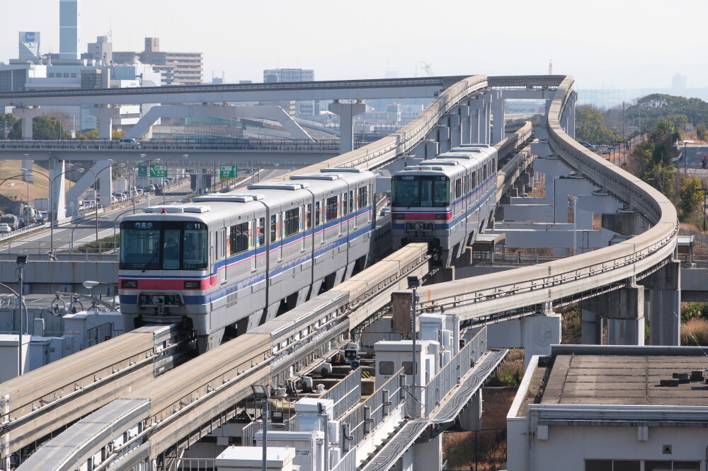 大阪モノレール 万博記念公園駅 : 私鉄 : 鉄道写真